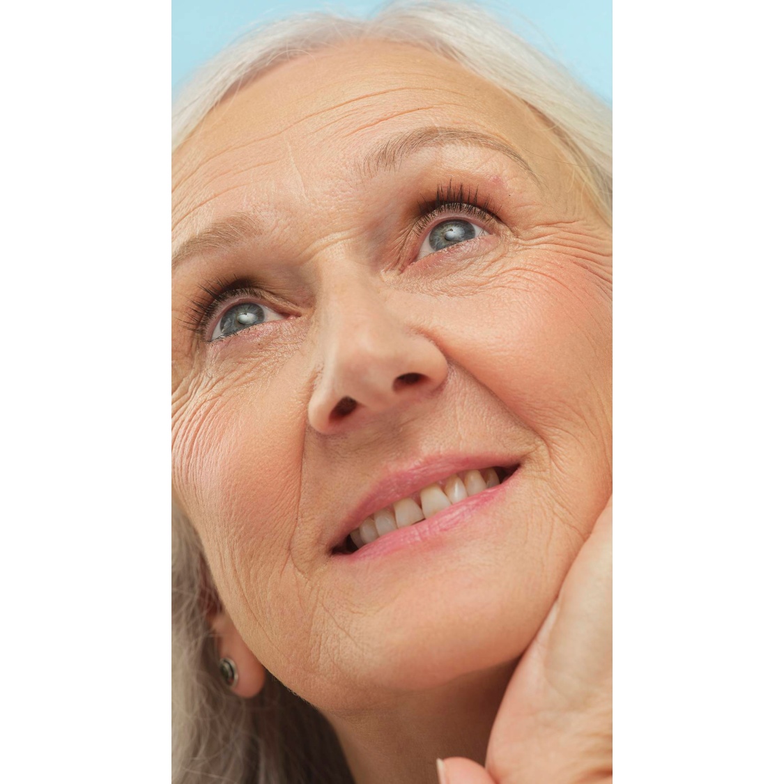 Light Medium Neutral Beauty Balm - Image 40