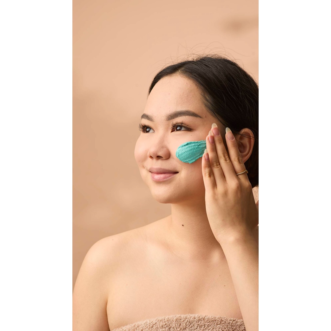 Don't Look At Me - Image 2